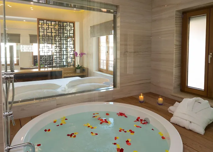 Отель Querini Luxury 3*