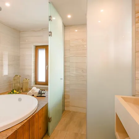 Querini Luxury 3*