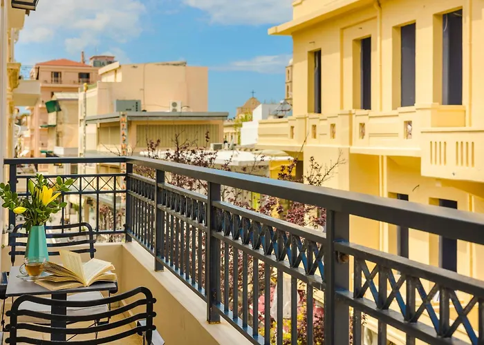 Querini Luxury Hotel 3*